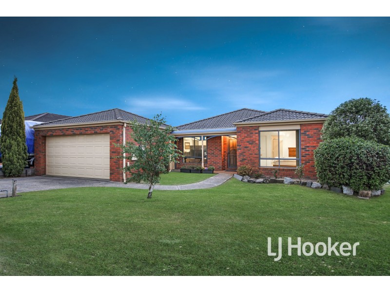 65 The Promenade, Narre Warren South VIC 3805