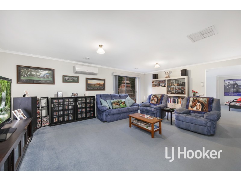 65 The Promenade, Narre Warren South VIC 3805