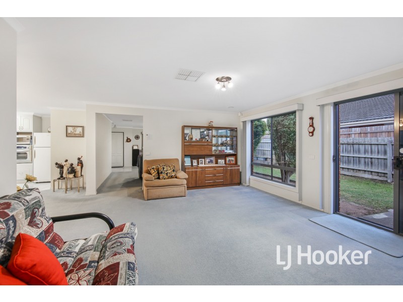 65 The Promenade, Narre Warren South VIC 3805