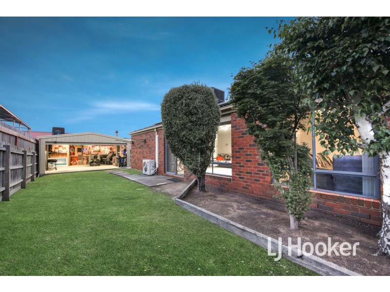 65 The Promenade, Narre Warren South VIC 3805