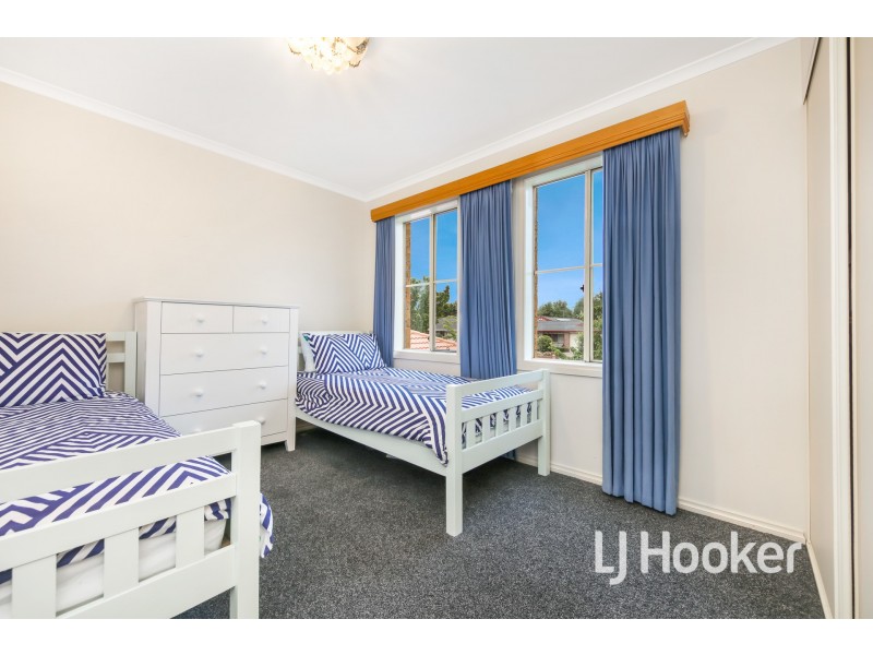 52 The Promenade, Narre Warren South VIC 3805