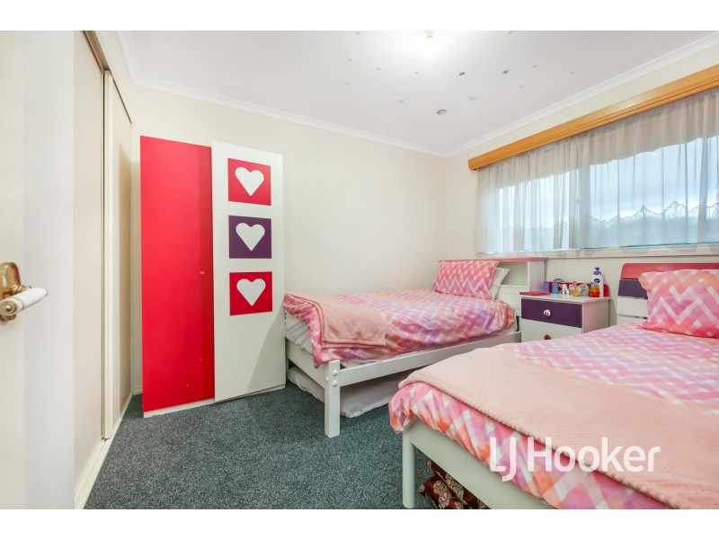 52 The Promenade, Narre Warren South VIC 3805