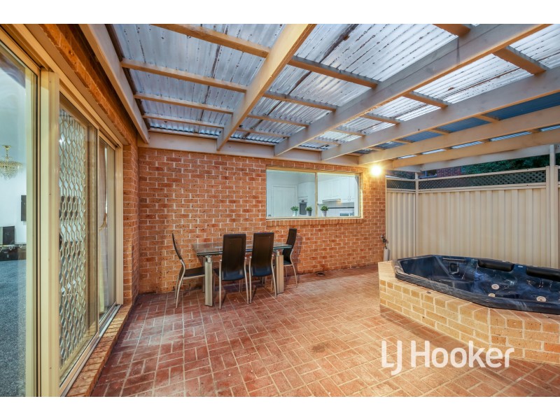 52 The Promenade, Narre Warren South VIC 3805