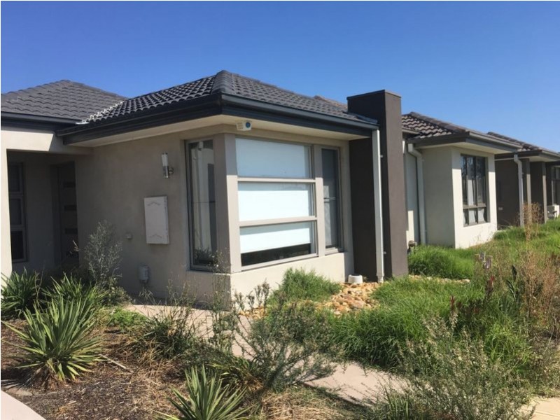 25 Timble Way, Clyde North VIC 3978
