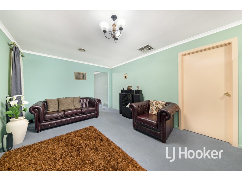 21 Bella Crescent, Hallam VIC 3803