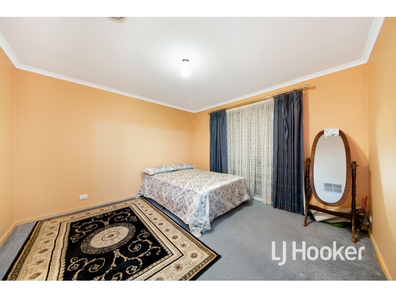 21 Bella Crescent, Hallam VIC 3803
