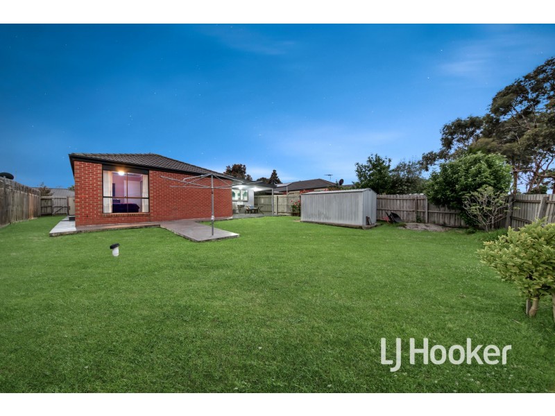 21 Bella Crescent, Hallam VIC 3803