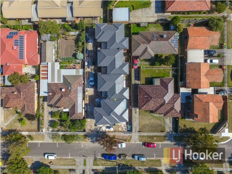 2 & 3/6 Robert Street, Dandenong VIC 3175