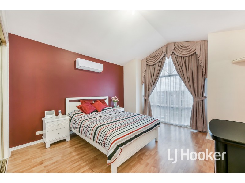 28 Lake View Drive, Narre Warren South VIC 3805