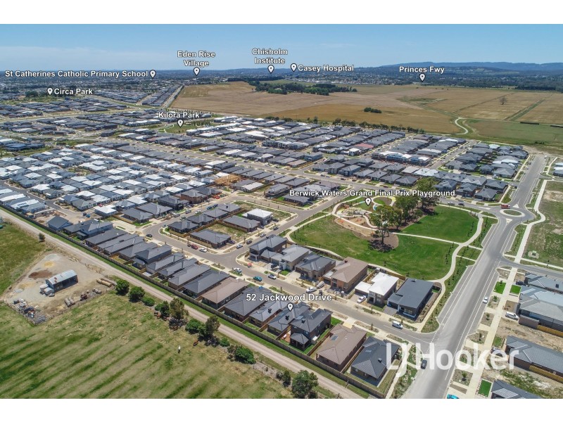 52 Jackwood Drive, Clyde North VIC 3978