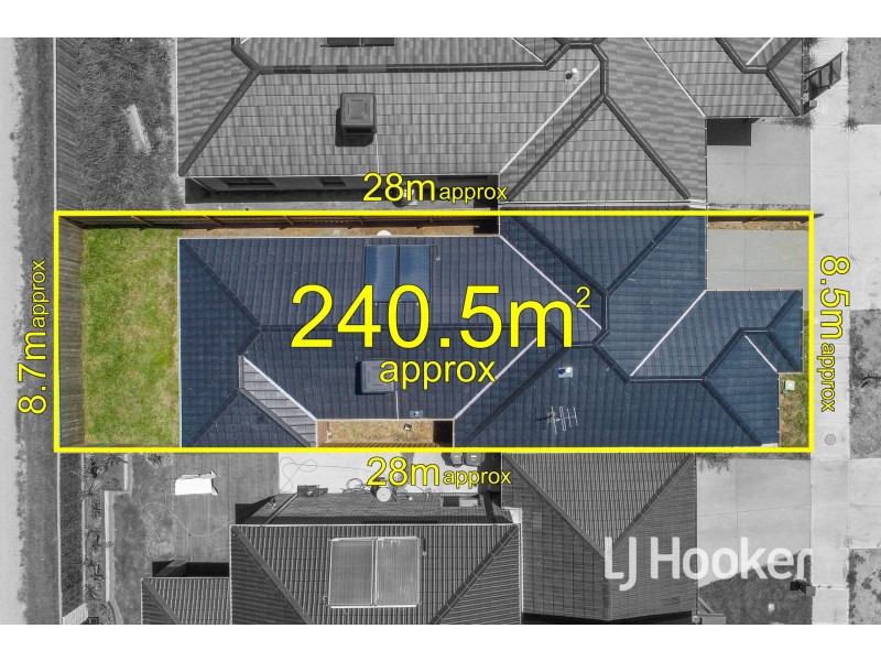 52 Jackwood Drive, Clyde North VIC 3978