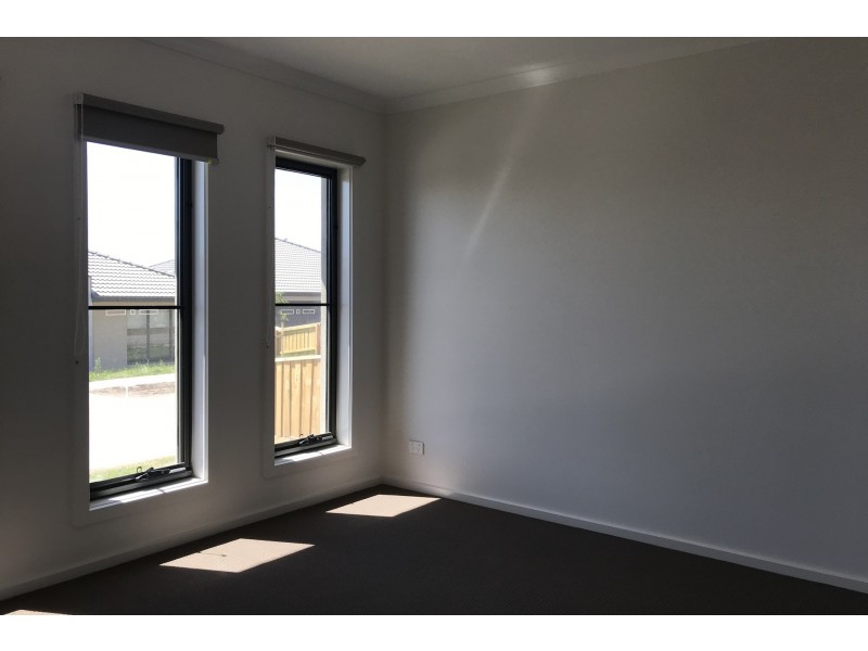 22 Kate Avenue, Hampton Park VIC 3976