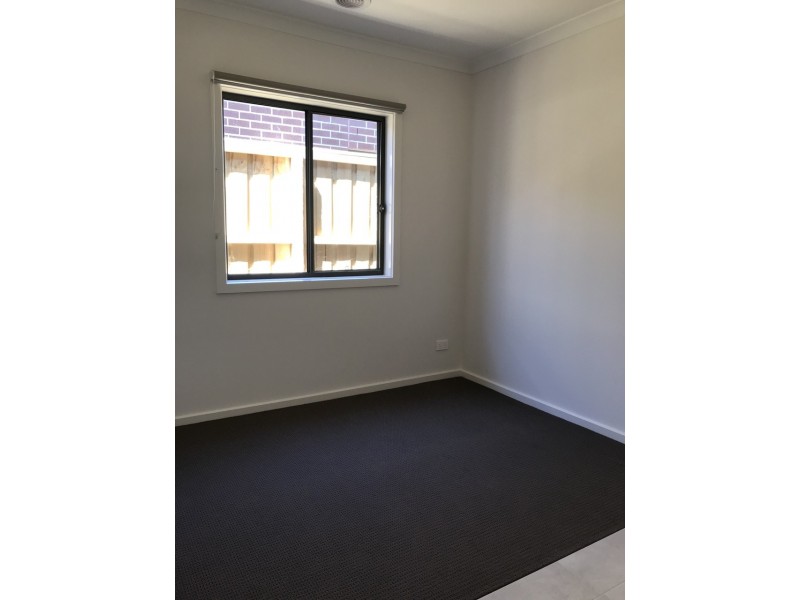 22 Kate Avenue, Hampton Park VIC 3976