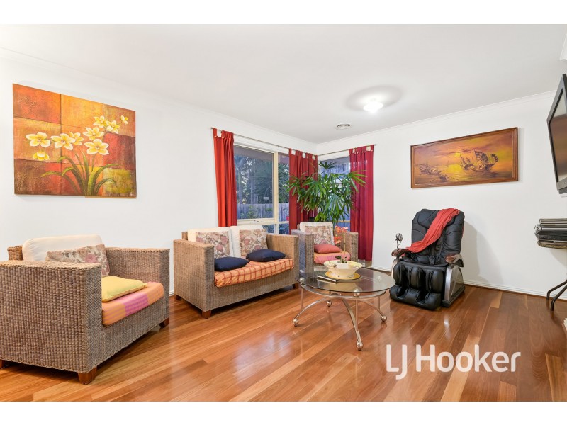 20 Caversham Terrace, Lynbrook VIC 3975