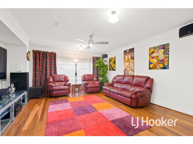 20 Caversham Terrace, Lynbrook VIC 3975