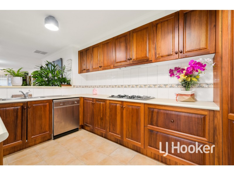20 Caversham Terrace, Lynbrook VIC 3975