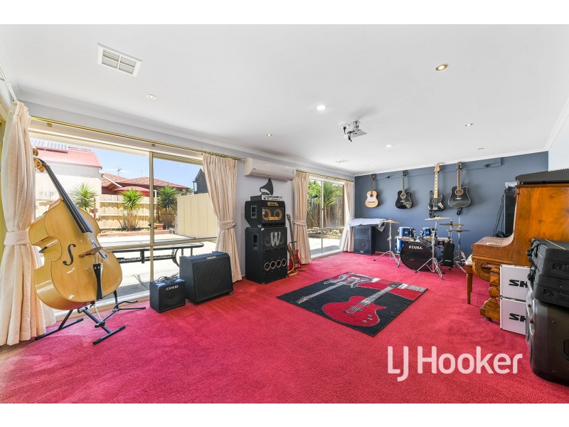 60 Seebeck Drive, Narre Warren South VIC 3805