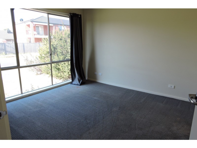 15 Peledora Place, Lyndhurst VIC 3975