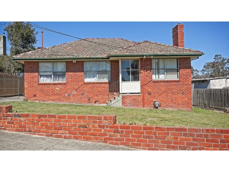 11 Blossom Drive, Doveton VIC 3177