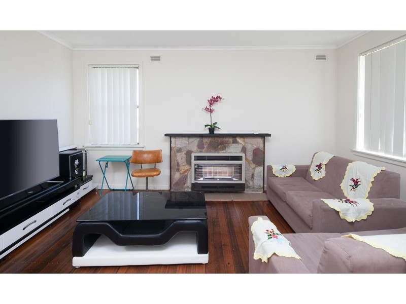 11 Blossom Drive, Doveton VIC 3177