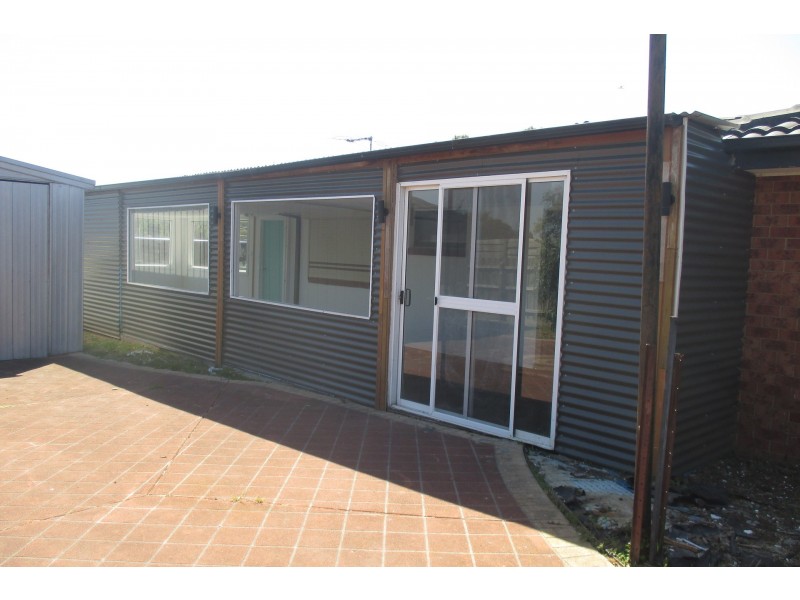 83 Coral Drive, Hampton Park VIC 3976