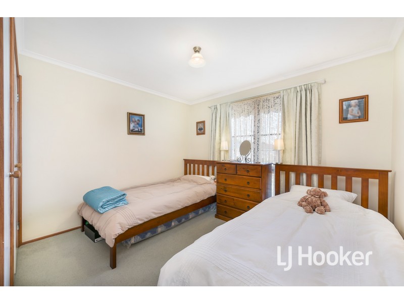 14 Sapphire Drive, Hampton Park VIC 3976
