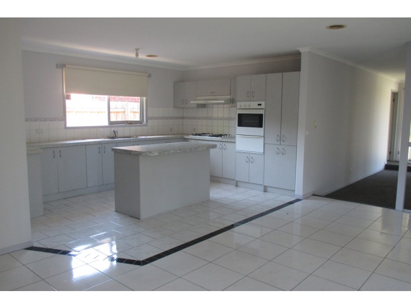 1 Justin Court, Narre Warren VIC 3805