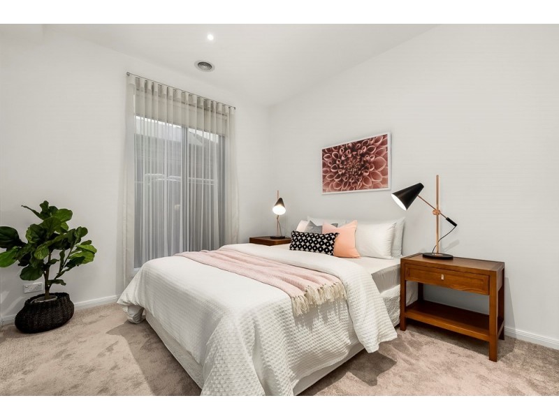 2A Picadilly Street, Oakleigh South VIC 3167