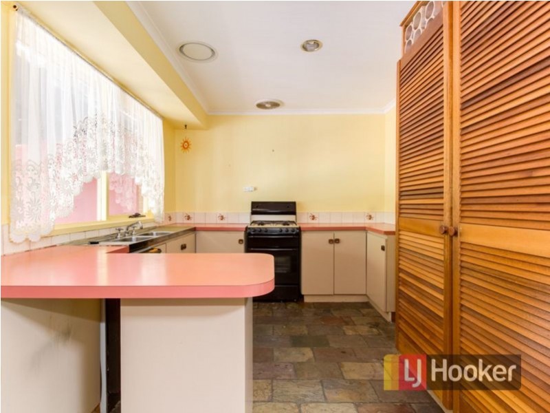 125 Oaktree Drive, Hampton Park VIC 3976