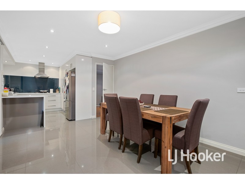 12 Sharpe Court, Berwick VIC 3806