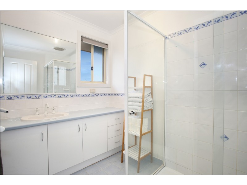 11 Evonne Court, Endeavour Hills VIC 3802