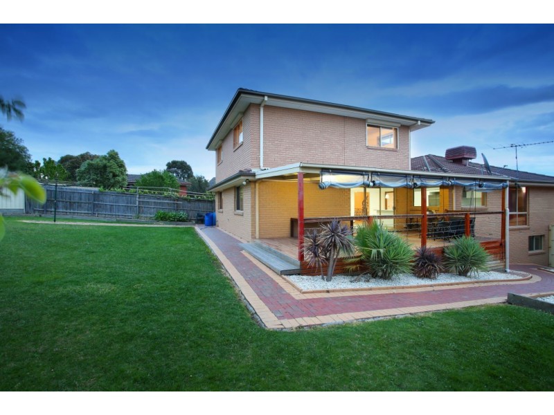 11 Evonne Court, Endeavour Hills VIC 3802