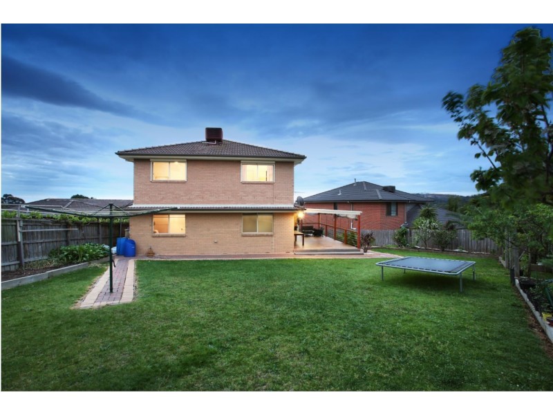 11 Evonne Court, Endeavour Hills VIC 3802