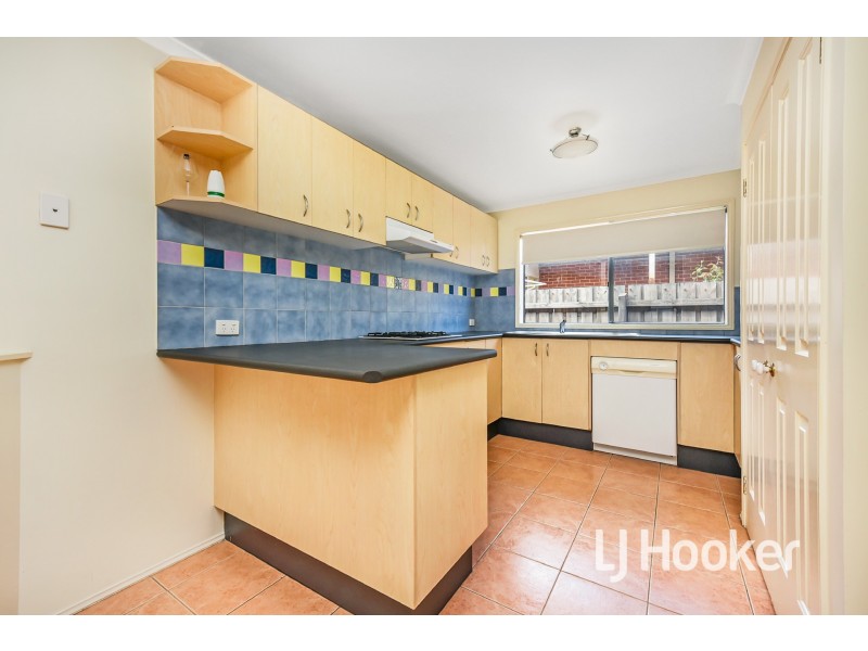 10 The Retreat, Hampton Park VIC 3976