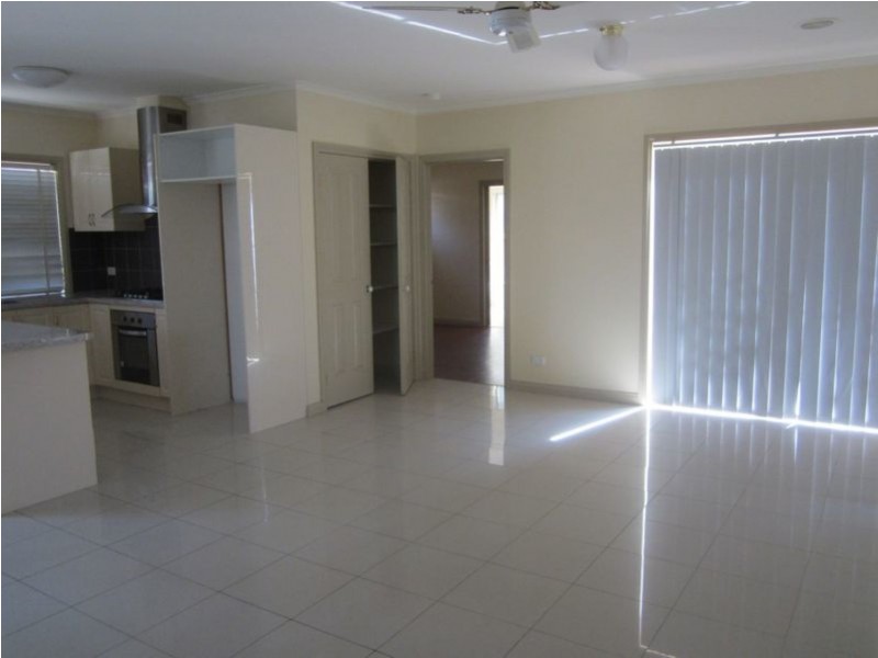 14A Reeves Court, Hampton Park VIC 3976