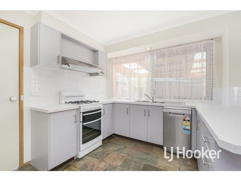 17 Katherine Court, Hampton Park VIC 3976