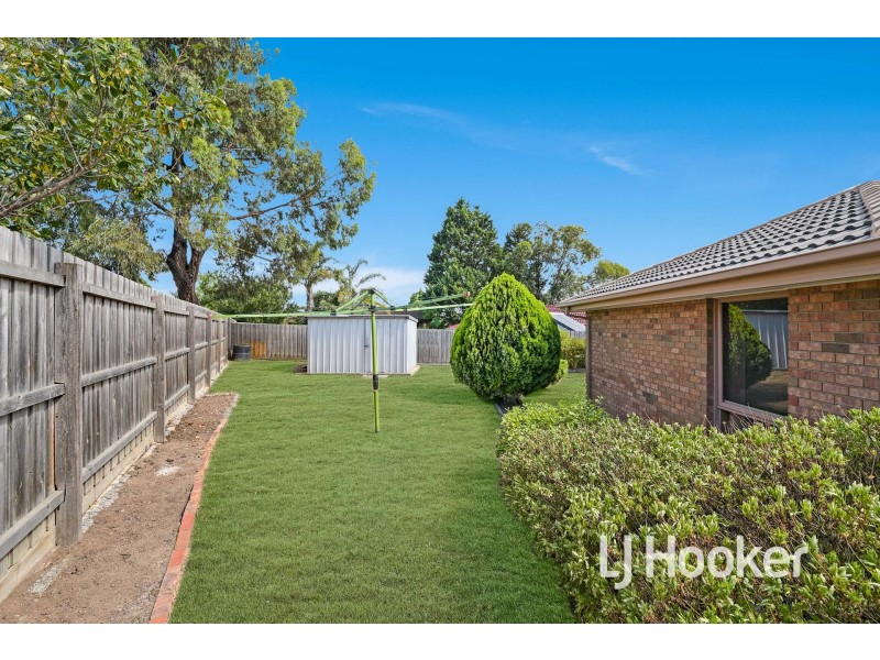 17 Katherine Court, Hampton Park VIC 3976