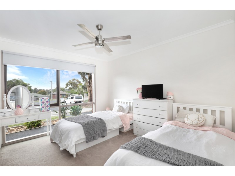 4 Janet Court, Hampton Park VIC 3976