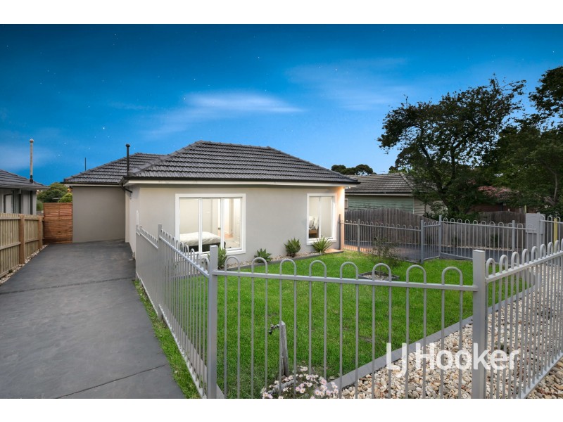 1/19 Hillside Avenue, Dandenong North VIC 3175