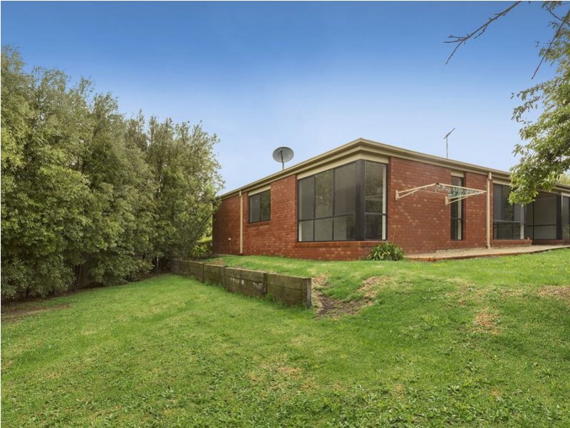 10 Gabrielle Court, Hampton Park VIC 3976