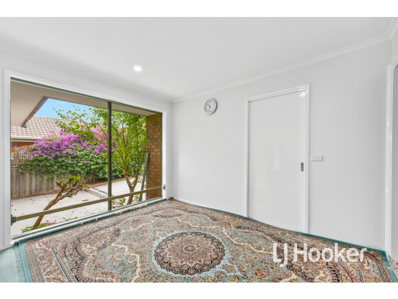 24 Cumberland Chase, Hampton Park VIC 3976