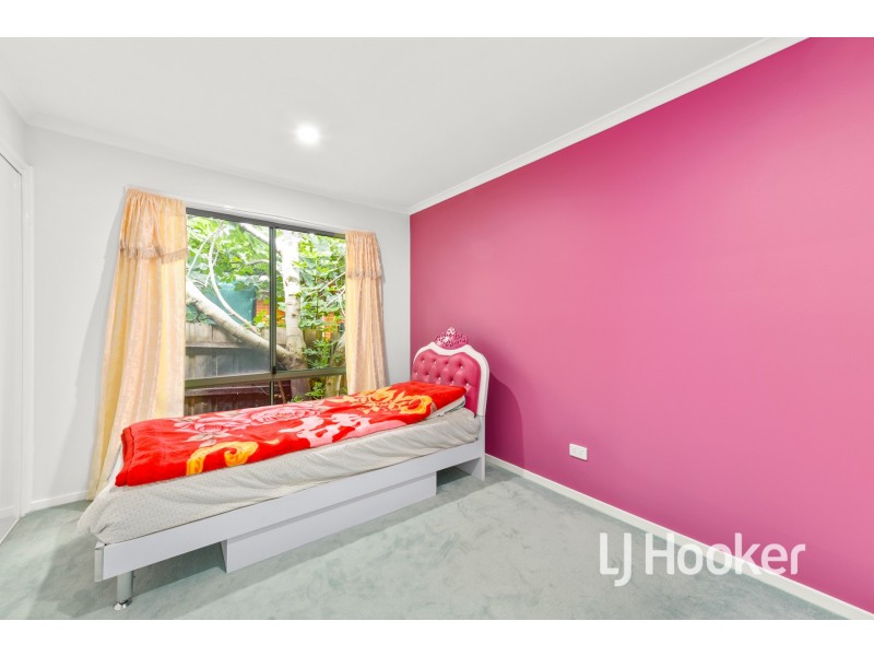 24 Cumberland Chase, Hampton Park VIC 3976