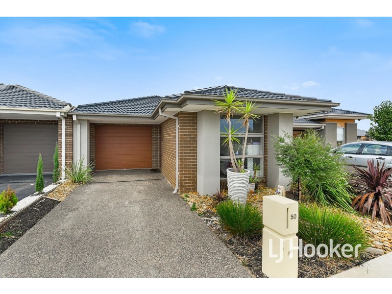 50 Bona Vista Rise, Clyde VIC 3978