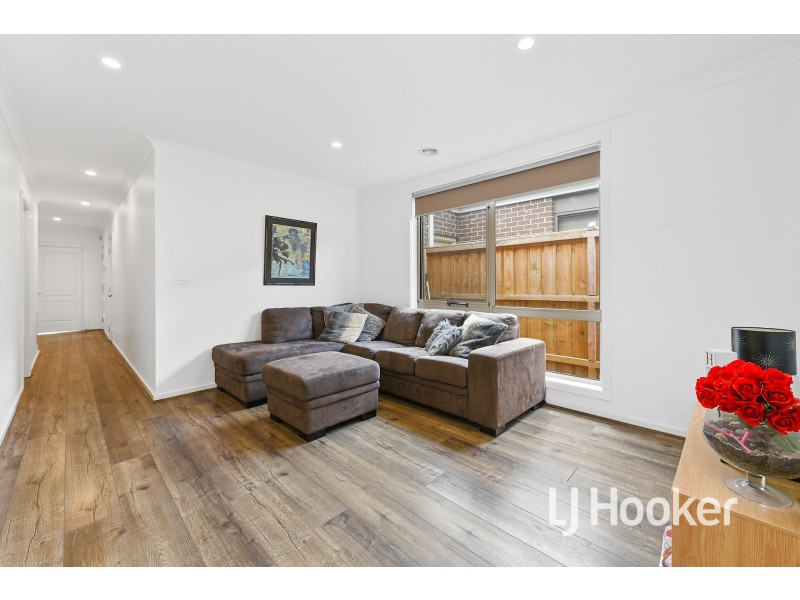 50 Bona Vista Rise, Clyde VIC 3978