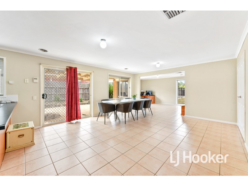 25 Fleet Street, Narre Warren South VIC 3805