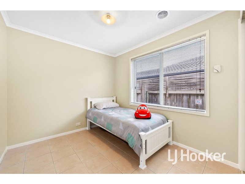 25 Fleet Street, Narre Warren South VIC 3805