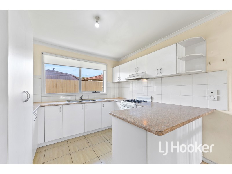 3 Geraldine Drive, Hampton Park VIC 3976