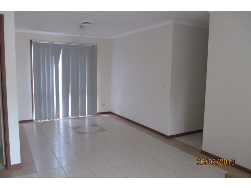 5 Michelle Drive, Hampton Park VIC 3976