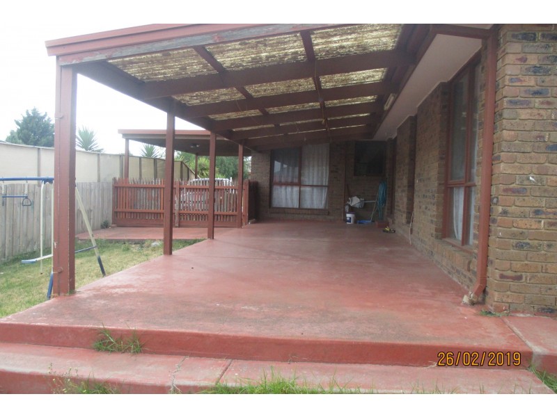 5 Michelle Drive, Hampton Park VIC 3976