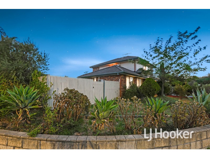19 The Avenue, Narre Warren South VIC 3805